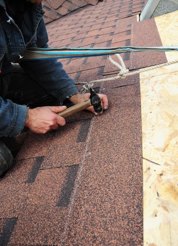 Asphalt Roof Replacement in Woodbury, TN